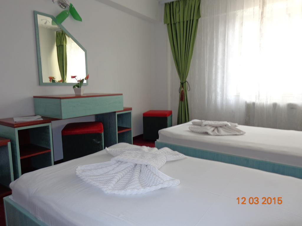 Hotel Cygnus Tulcsa Szoba fotó