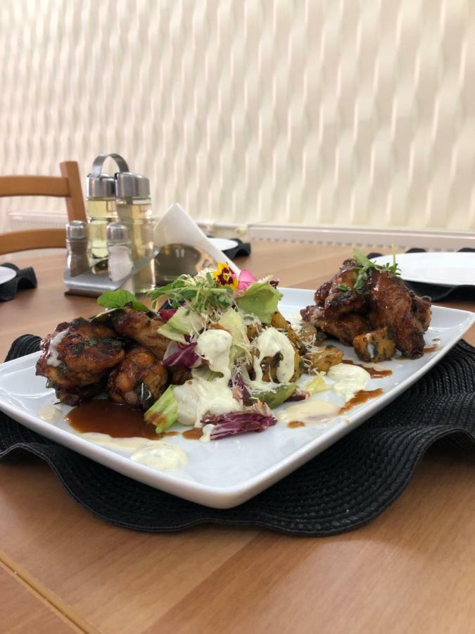 Hotel Cygnus Tulcsa Kültér fotó