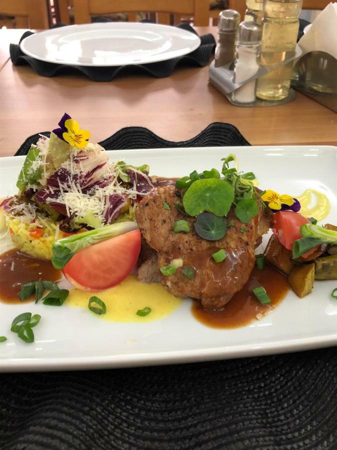 Hotel Cygnus Tulcsa Kültér fotó