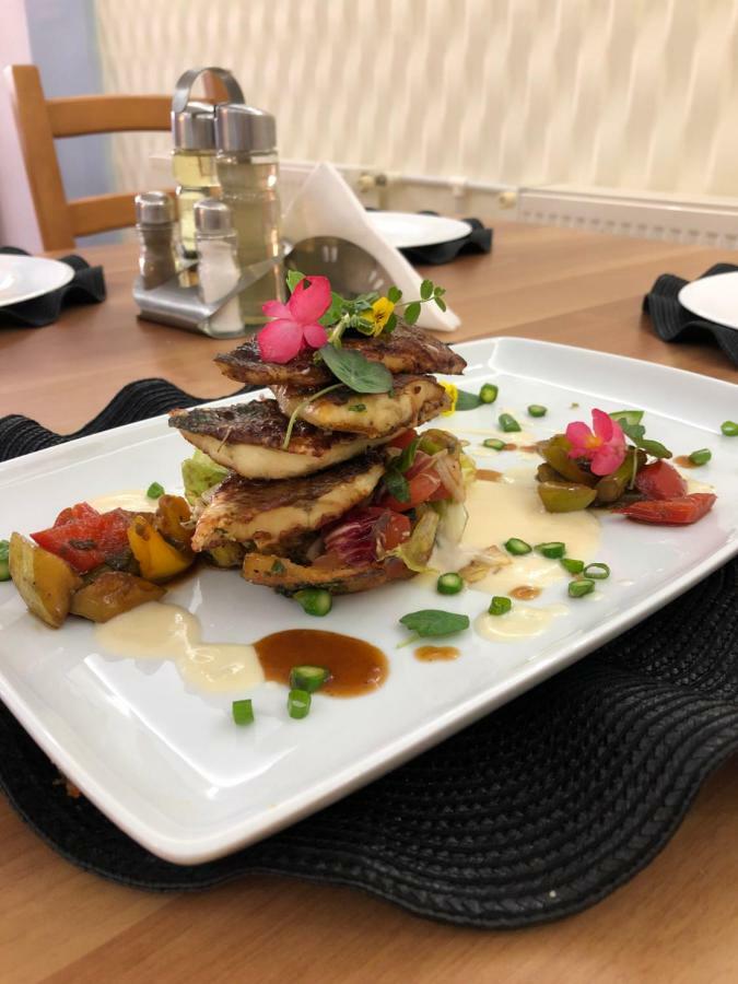 Hotel Cygnus Tulcsa Kültér fotó